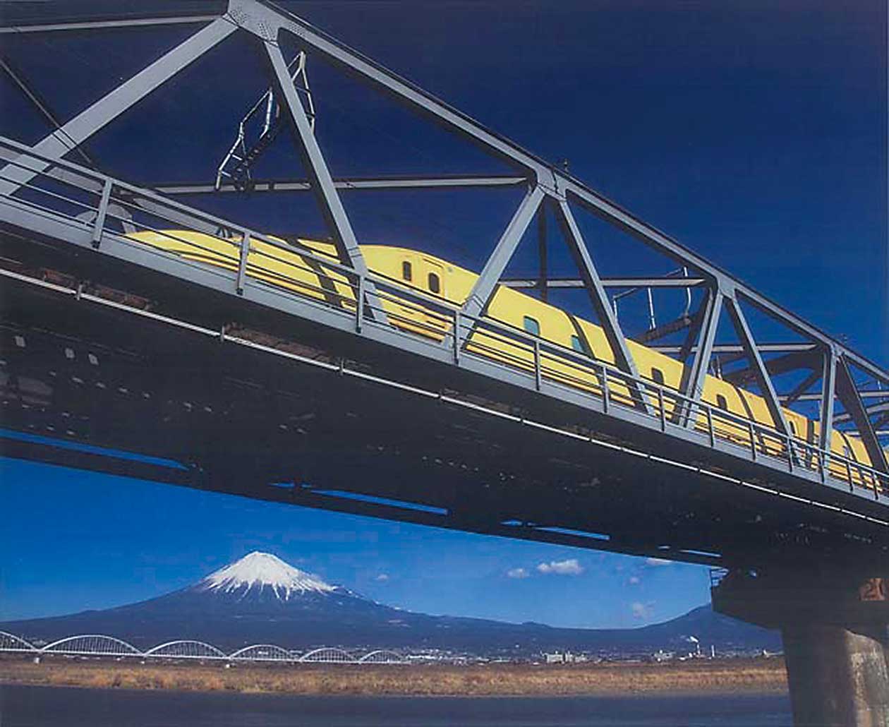 37 新幹線富士川鉄橋周辺 日本富士山協会