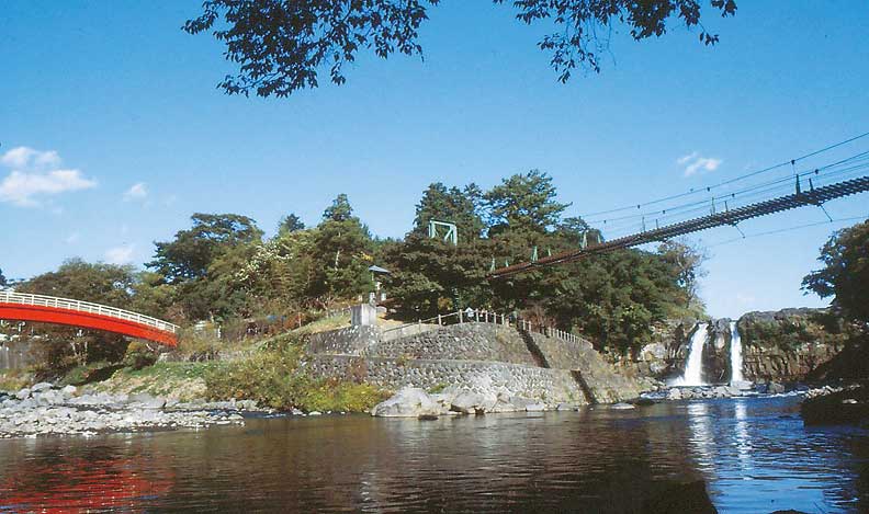 裾野市中央公園・五竜の滝